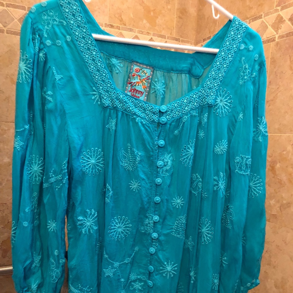 Stunning Johnny Was Turquoise Top in Rayon Eyelet! Size Medium